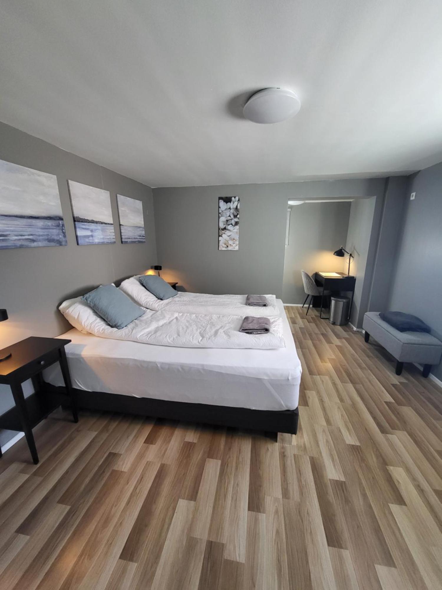Grindavik Guesthouse Self Check In & Out Exterior photo