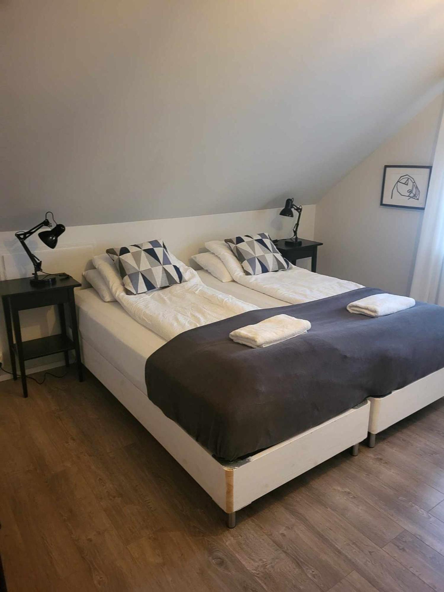 Grindavik Guesthouse Self Check In & Out Exterior photo