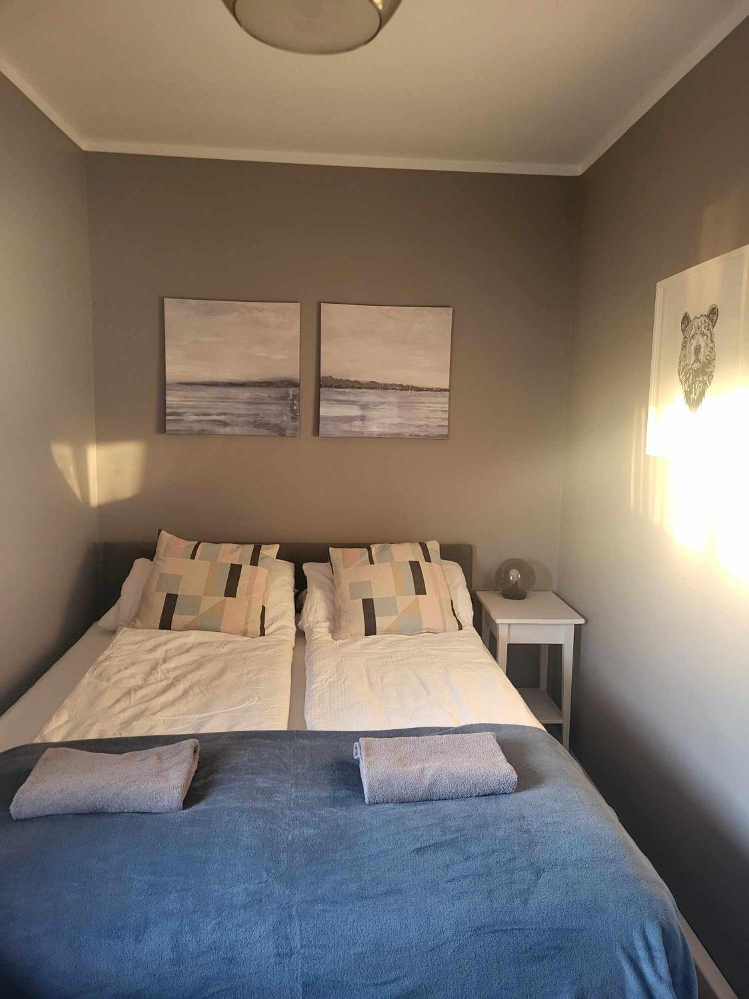 Grindavik Guesthouse Self Check In & Out Exterior photo